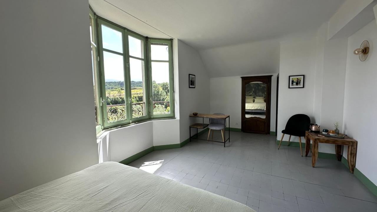 Chambre Tropicale Au Domaine De L'Aven Villeneuve-Minervois ภายนอก รูปภาพ